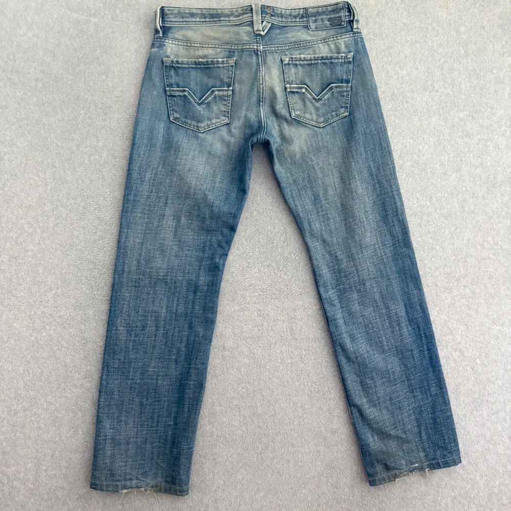Diesel Larkee Mens Regular Straight Jeans Blue Wash 008AT Size 33x32 Hemmed